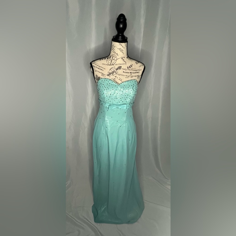 Breakfast at Tiffany’s dress ✨